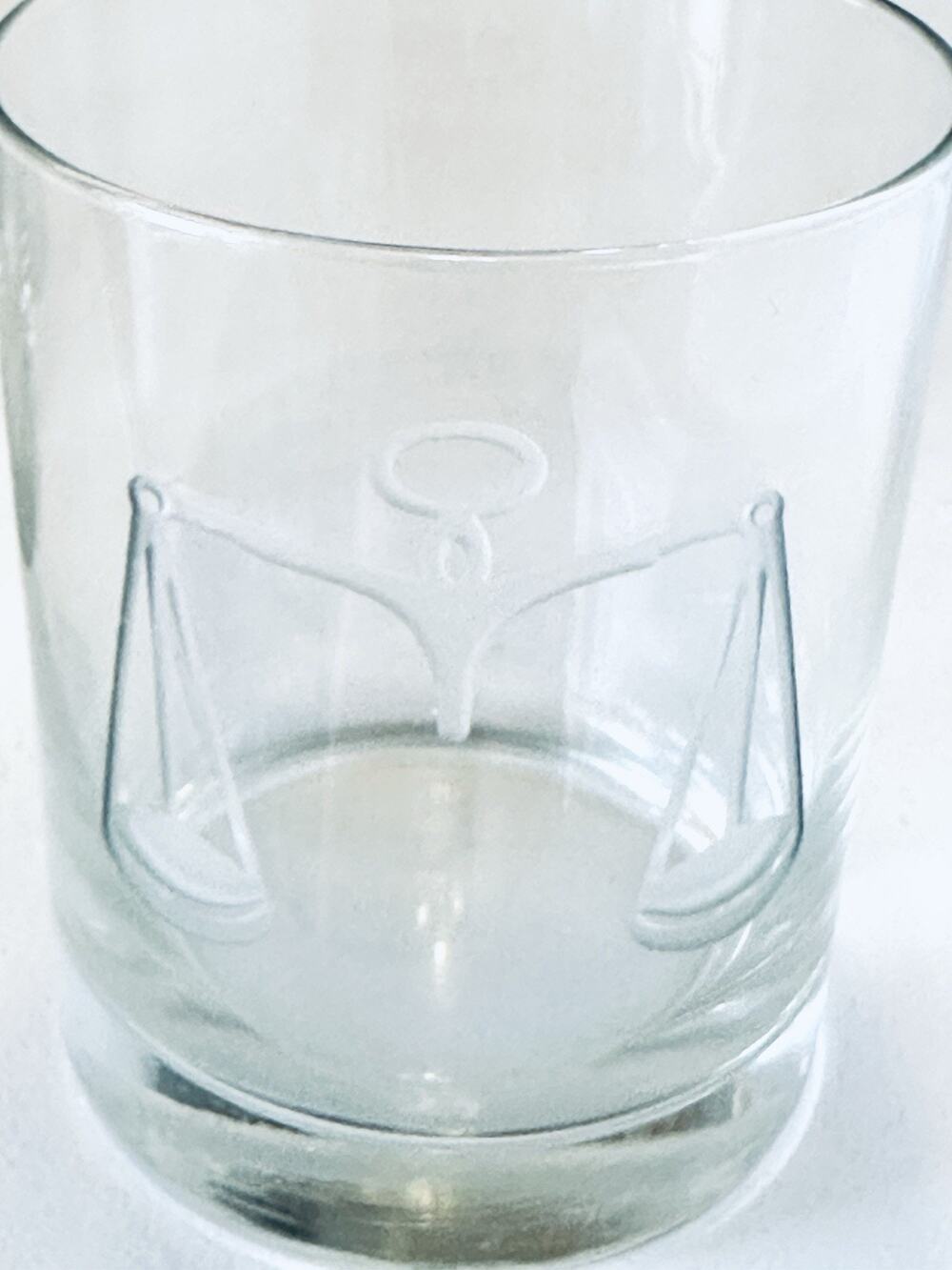 Sterling Cut Whiskey Glasses With Etched Scales Set 4 Libra Scales Of Justice B